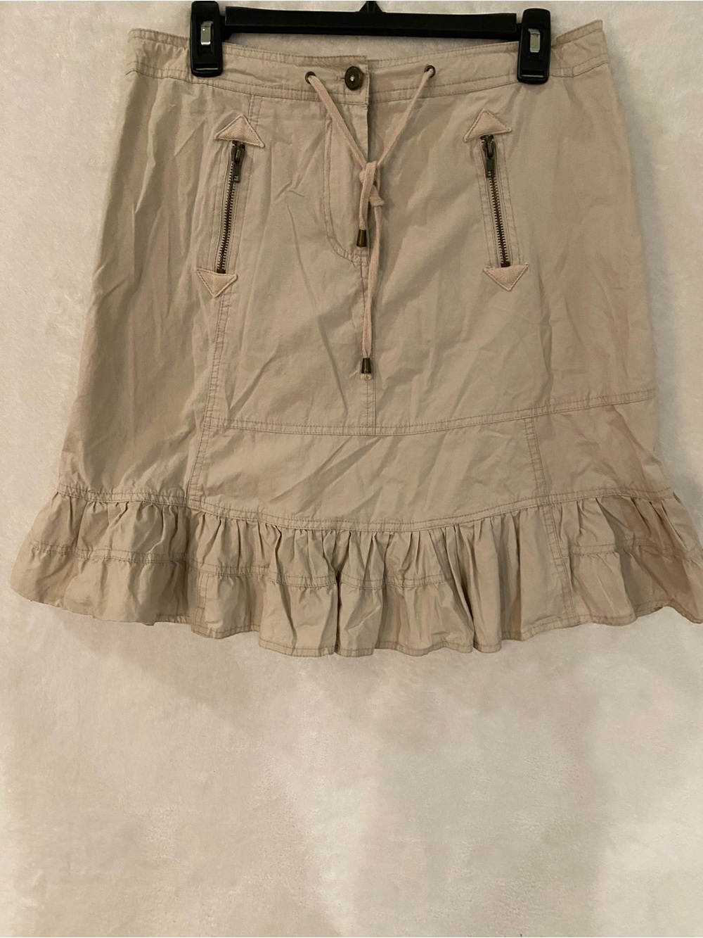 6 degrees Beige Ruffle-Hem Drawstring Skirt